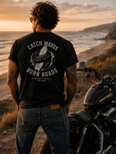 Charger l'image dans la galerie, Tee Reagan x shark © Catch waves Burn Roads