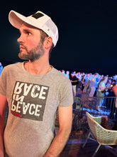 Cargar imagen en el visor de la galería, T-Shirt Reagan © Race In Peace ©