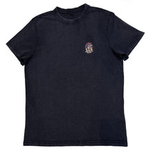 Charger l'image dans la galerie, Tee Reagan dyed black © LCS - Chrome won't get your home
