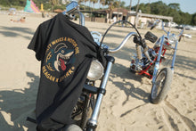 Charger l'image dans la galerie, Tee Reagan x shark © Salty Waves black