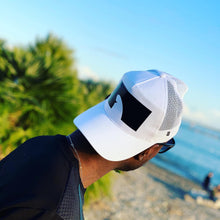Charger l'image dans la galerie, Reagan © icon cap - Waves Limited white