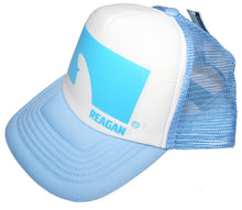 Laden Sie das Bild in den Galerie-Viewer, Reagan © trucker cap - Waves