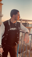 Charger l'image dans la galerie, Reagan college jacket © Independent