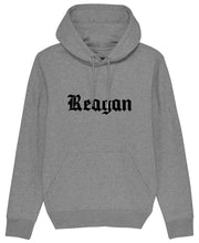 Laden Sie das Bild in den Galerie-Viewer, Reagan © Hoodie gothic